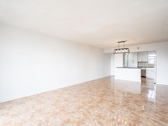 3rd image of 7850 Byron Ave APT 207