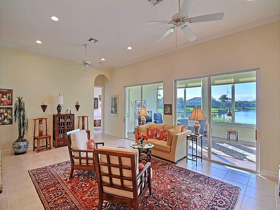 5th image of 1020 Riverwind Cir