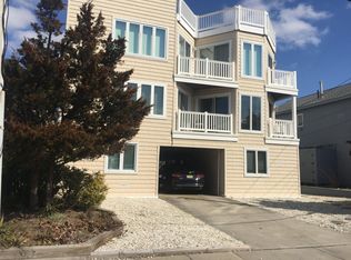 407 36th St S #R2, Brigantine, NJ 08203