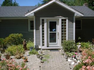 219 Lake Shore Dr, Lebanon, CT 06249