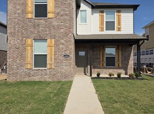 4688 W Aurora St, Fayetteville, AR 72704