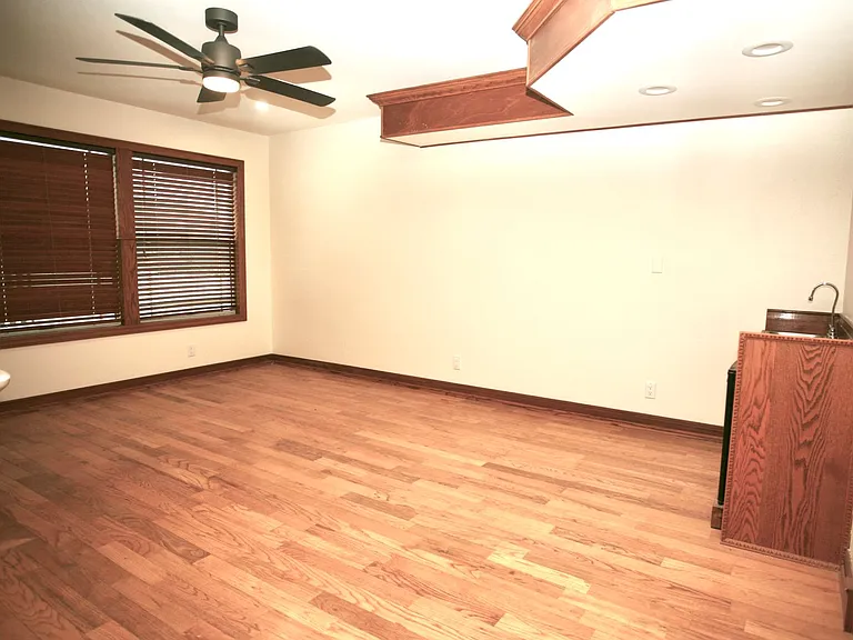 10031 Valle Caballo Ln — Photo 15