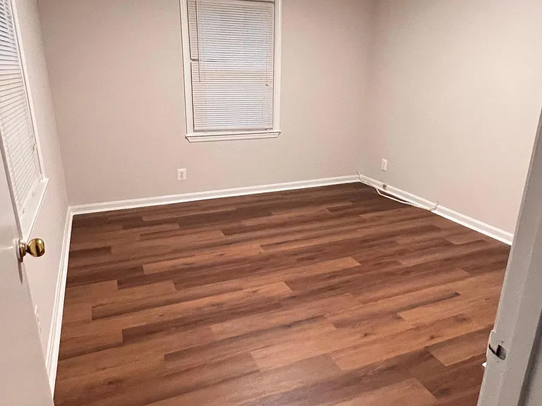 7803 Thor Dr — Photo 21