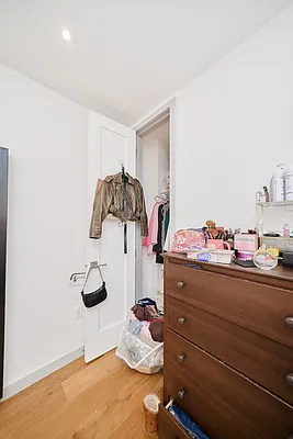 Rented by Living New York | media 9