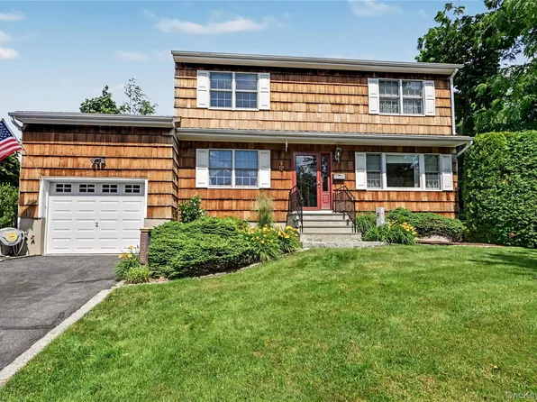 114 Fairfax Avenue, Hawthorne, NY 10532