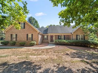 8615 Self Rd, Stokesdale, NC 27357