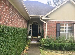 6425 Hillcrest Xing S, Mobile, AL 36695