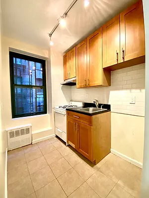 Rented by City & Suburban | media 6