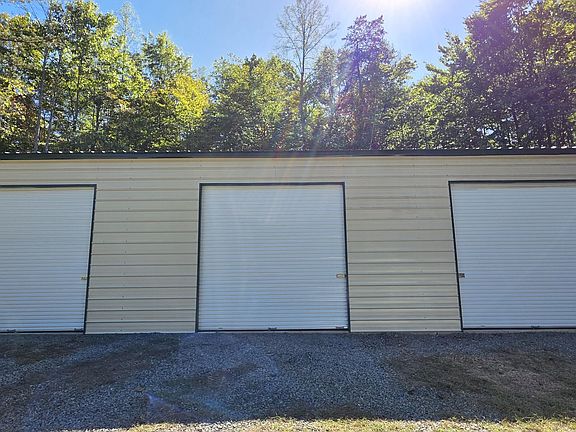 2nd image of 22 Acres Ln
