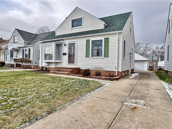 2nd image of 30057 Robert St