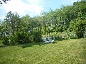 2nd image of 40 Aster Dr