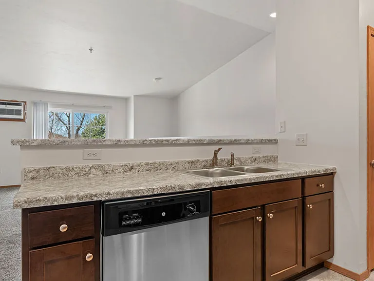 228 Baker Blvd — Photo 5