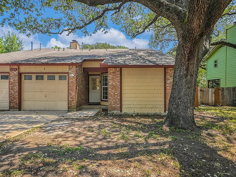 6103 Hill Forest Dr #B — Photo 1
