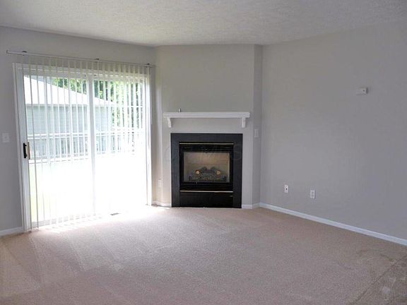 3rd image of 4031 Meadowick Dr