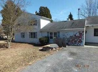 1920 Temple School Rd, Dover, PA 17315