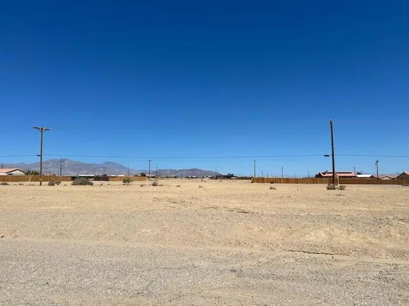 1320 Curtis Ave, Thermal, CA 92274