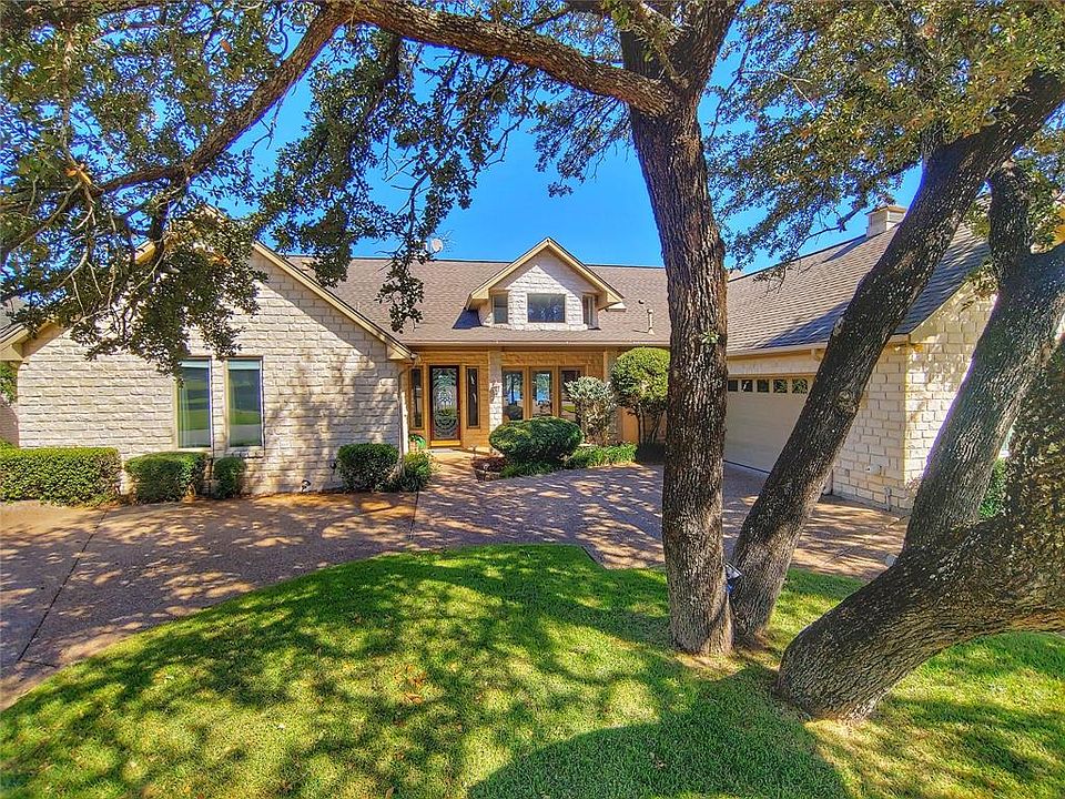 1st image of 7006 Shady Bluff Ct