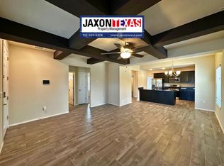 220 Dora Baltea Pl, Horizon City, TX 79928