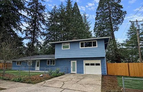 18655 SE Yamhill Cir Photo 1 18655 SE Yamhill Cir Photo 1