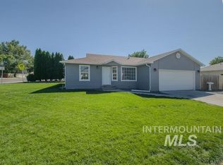 941 Sparks St N, Filer, ID 83301