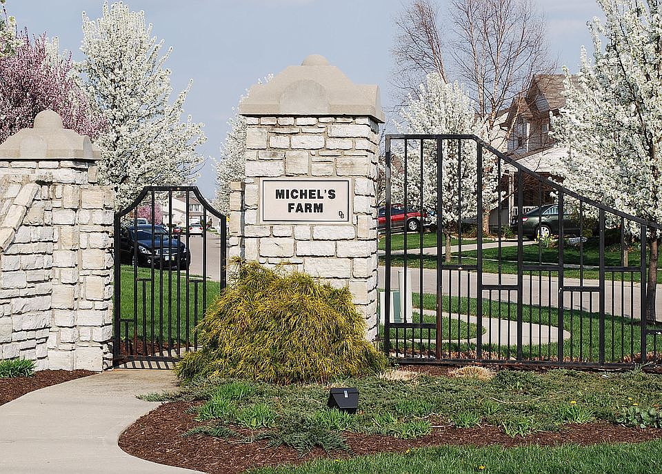 2nd image of 159 Saddle Creek Ln
