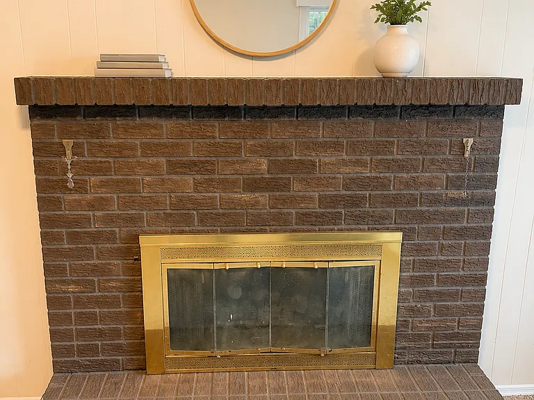 11504 Phoenix Ave NE — Photo 12