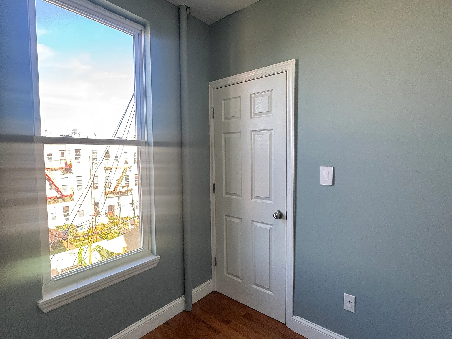Winter Ave, Staten Island — Photo 2
