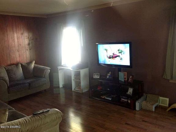 3rd image of 2265 Miner Ave