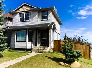255 W Citadel Acres Close NW, Calgary, AB T3G5A7
