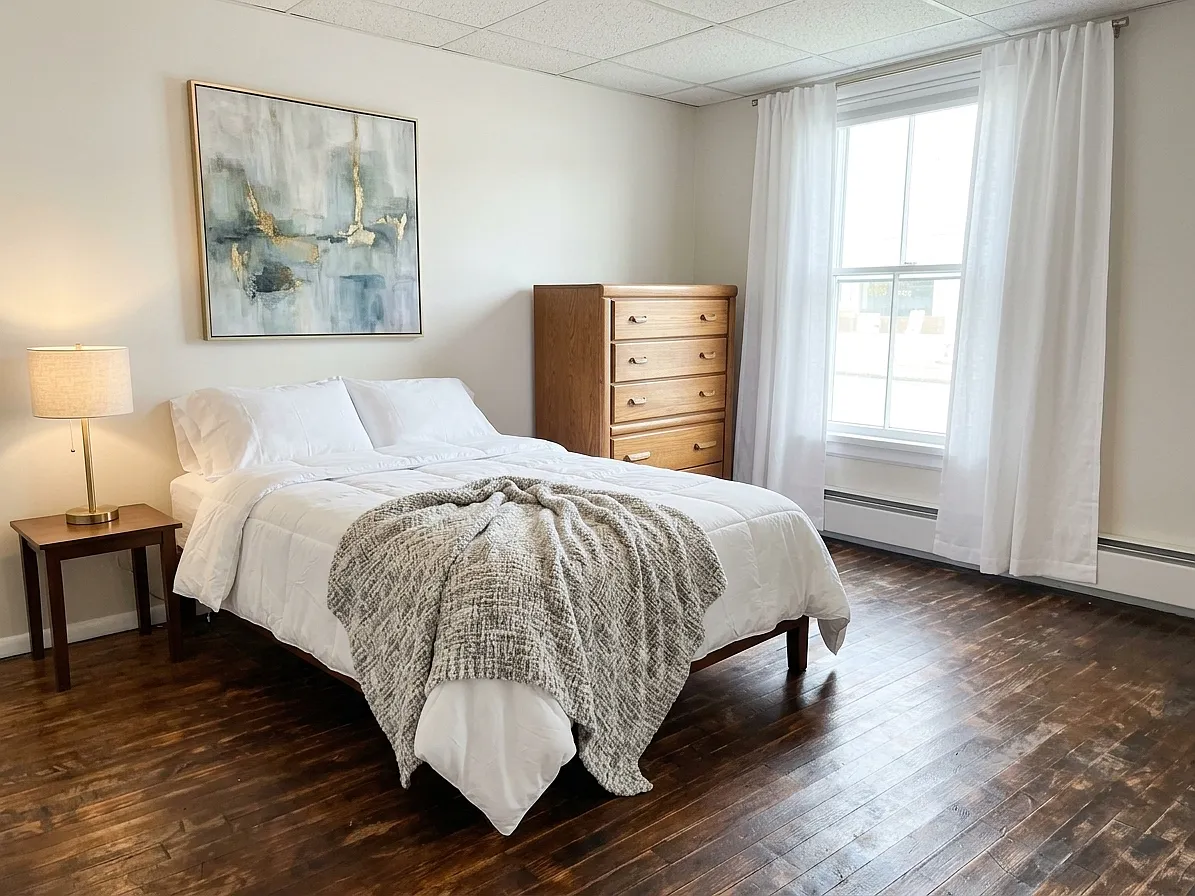 1 bed, $1,100 — Photo 1