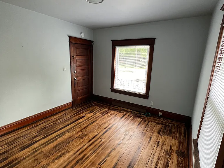 306 York St #1 — Photo 13