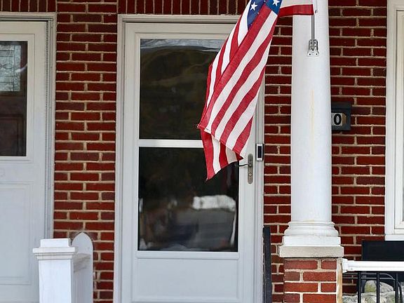 3rd image of 3420 Penn Ave