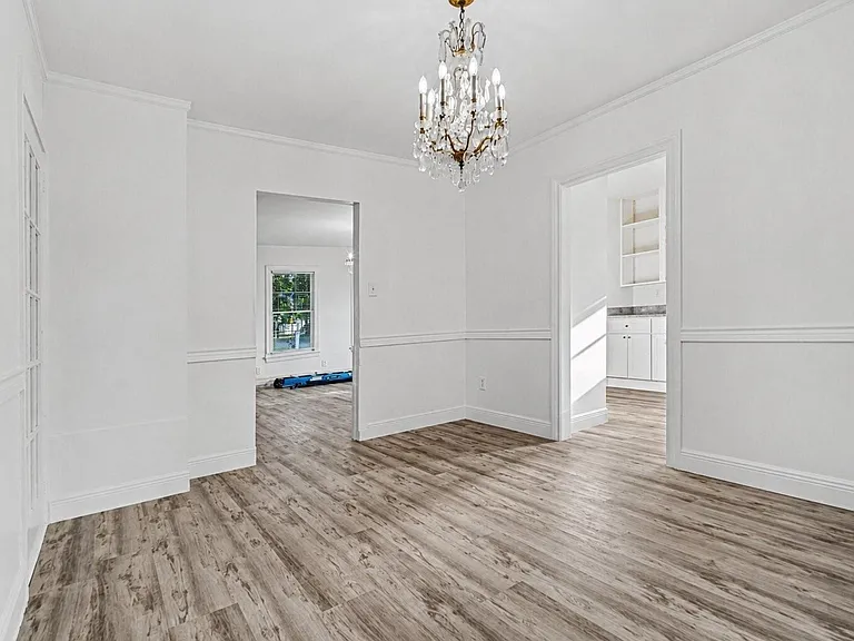 3936 Browning St — Photo 5