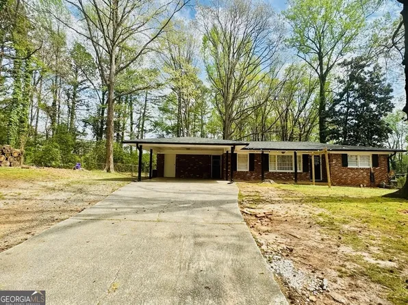 3947 Pleasant Trl, Doraville, GA 30340