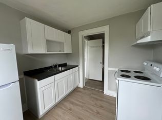 34 Clinton Ave #C, New Haven, CT 06513