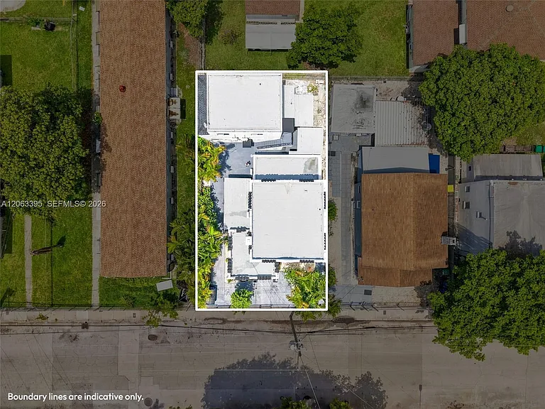 128 NW 9th Ave #7 — Photo 5