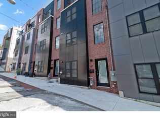 147 Wendover St, Philadelphia, PA 19127