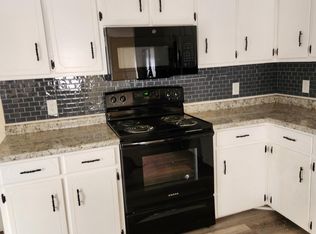 5415 E Shore Dr, Pensacola, FL 32505