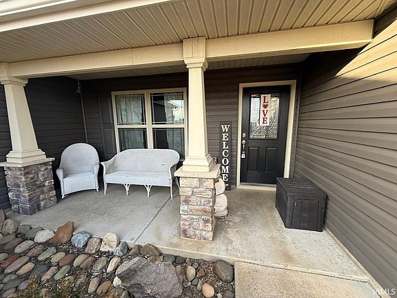 5th image of 3426 N Charlais Cir
