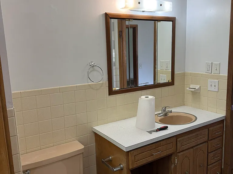 310 W Thurman Ave — Photo 13