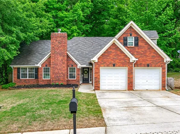 2028 Lantern Dr, Jefferson, GA 30549