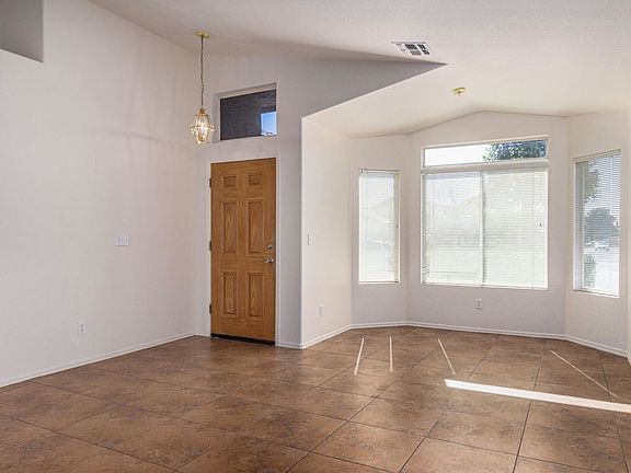 5th image of 8628 W Paradise Ln