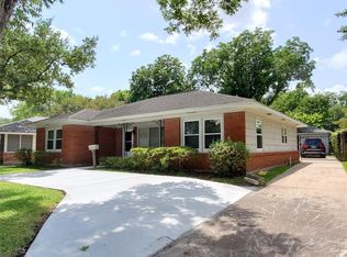 8018 Buffalo Pkwy, Houston, TX 77025