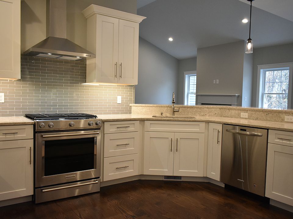 1 Kyle Jacob Rd, Westport, MA 02790 Zillow