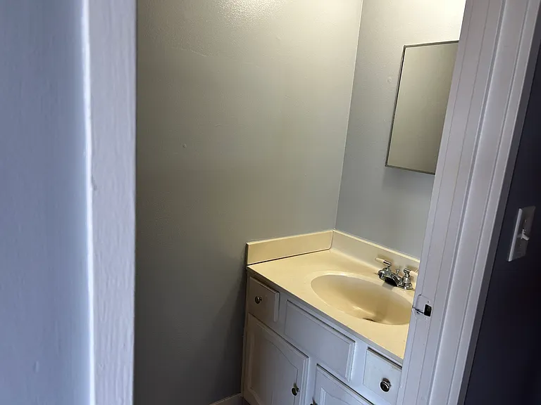 169 Gregory St #13 — Photo 21