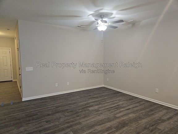5th image of 436 Leighann Ridge Ln