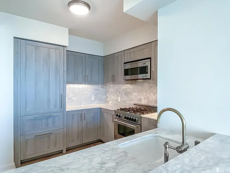 401 Harrison St #37D — Photo 11