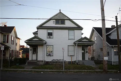 820-822 Huffman Ave Photo 1