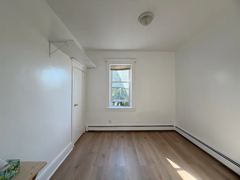 62 Farnham Ave #1 — Photo 6