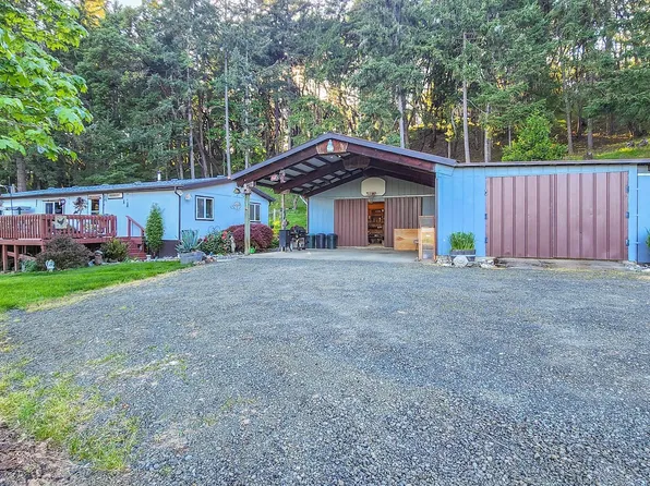 725 Forest View Ln, Roseburg, OR 97471